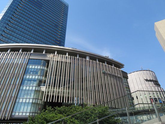 Einkaufszentrum Grand Front Osaka